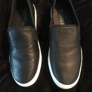 Sorel Sz 9.5 GUC campsneak sneaker black